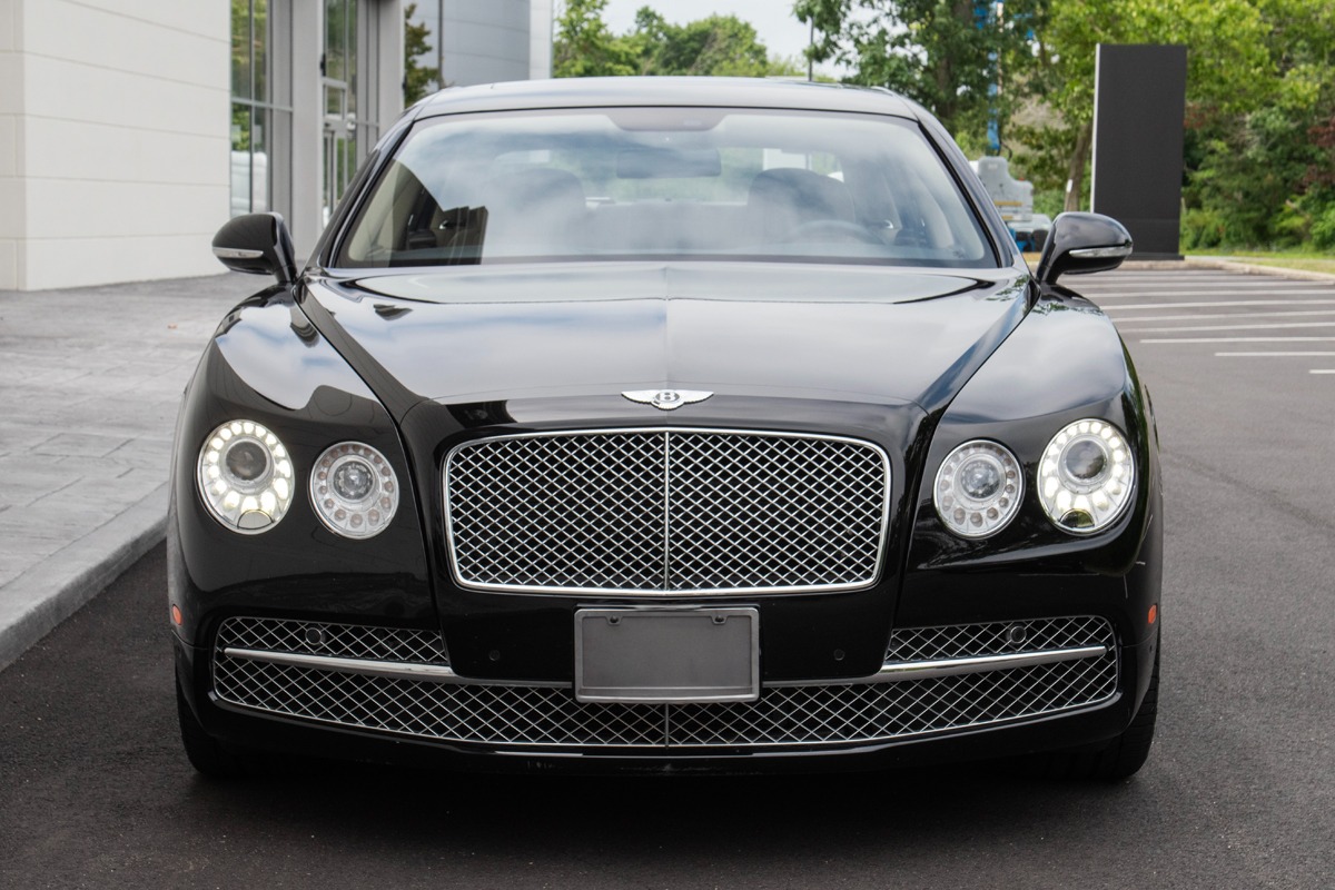 2015 Bentley Flying Spur Image 10