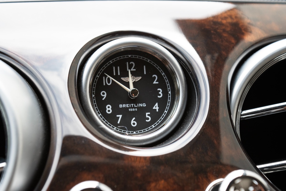 2015 Bentley Flying Spur Image 12