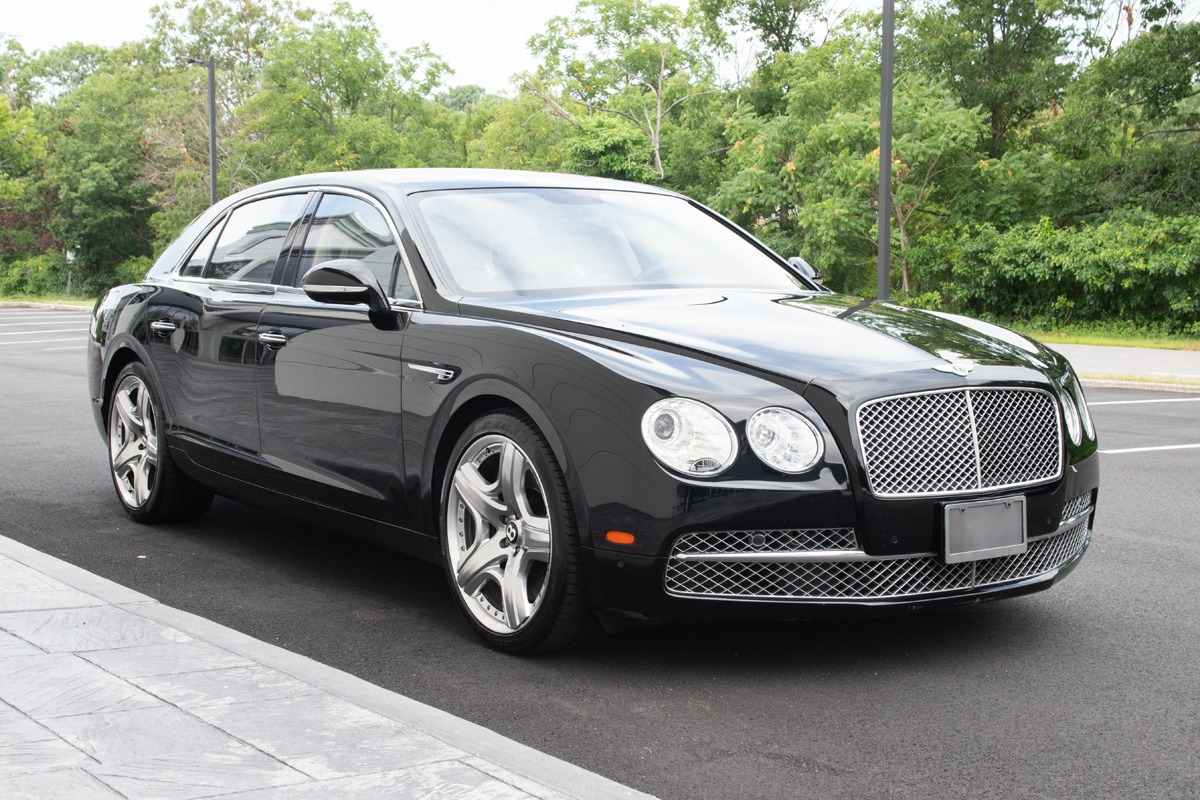 2015 Bentley Flying Spur Image 15