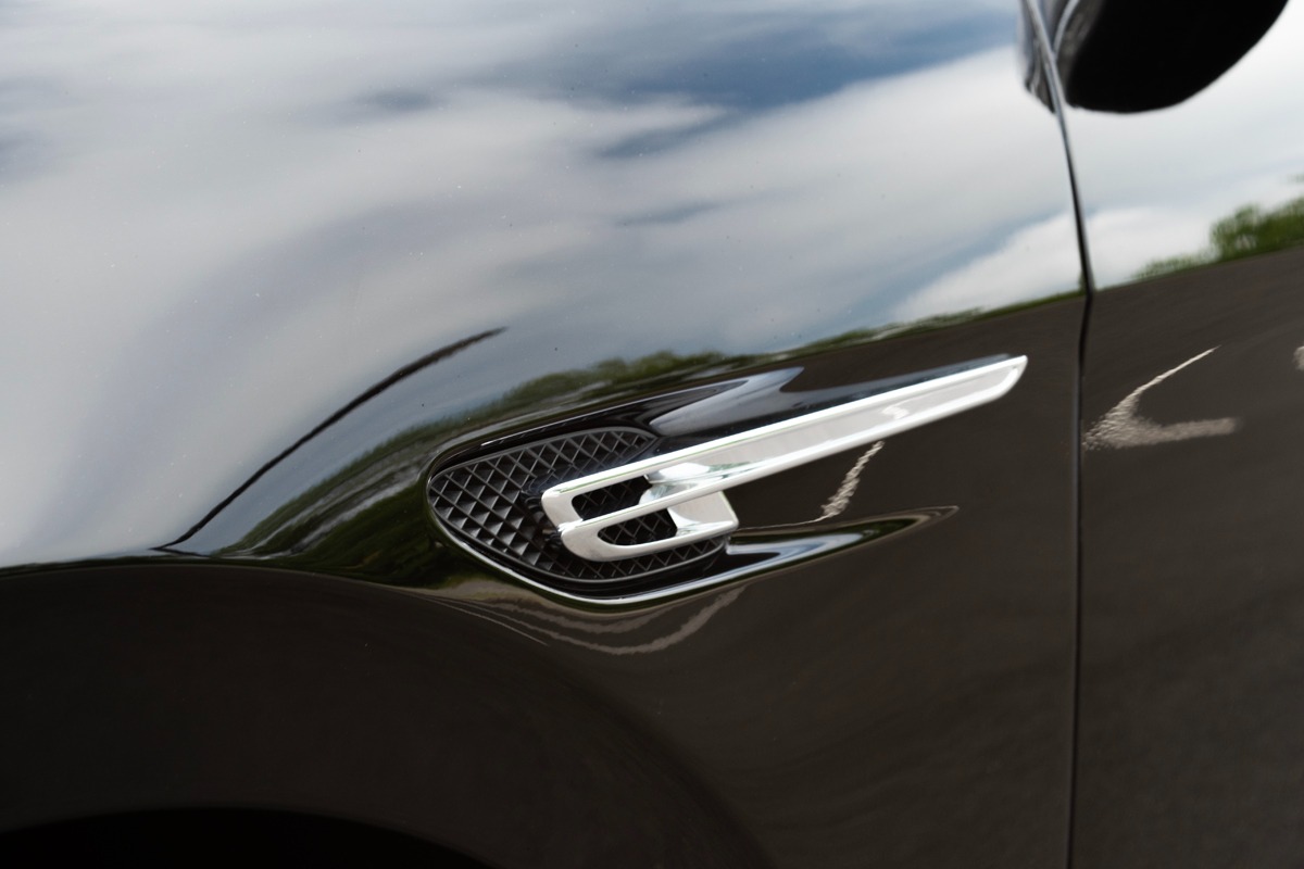 2015 Bentley Flying Spur Image 19