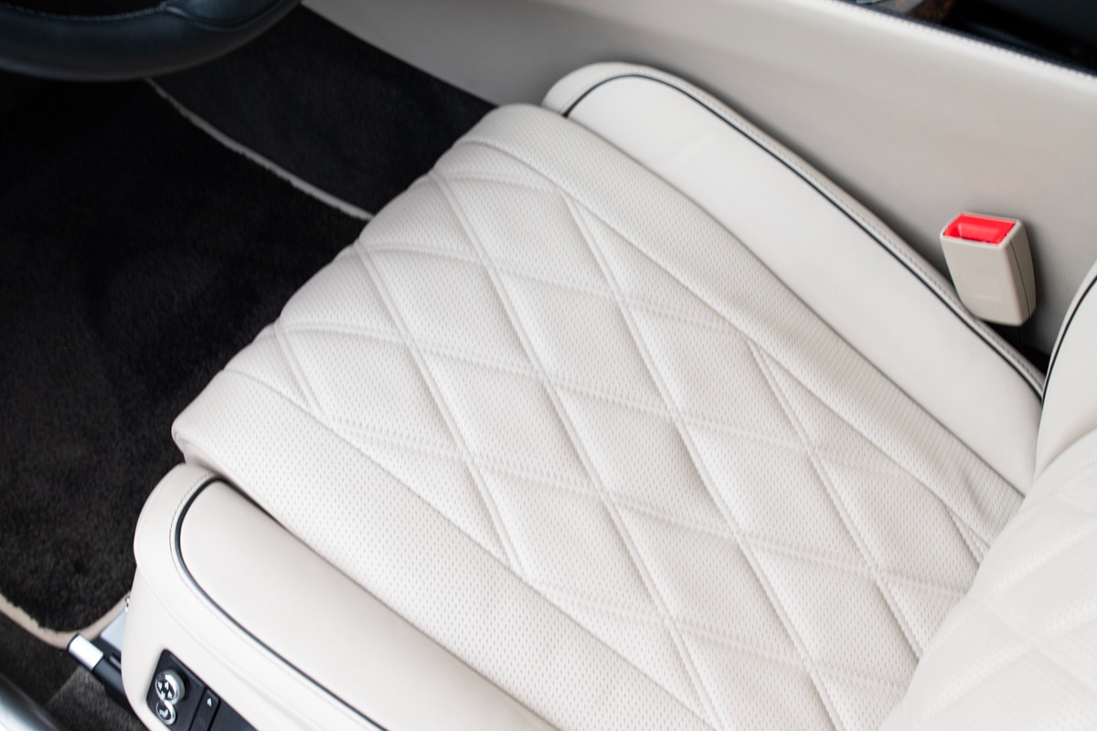 2015 Bentley Flying Spur Image 26