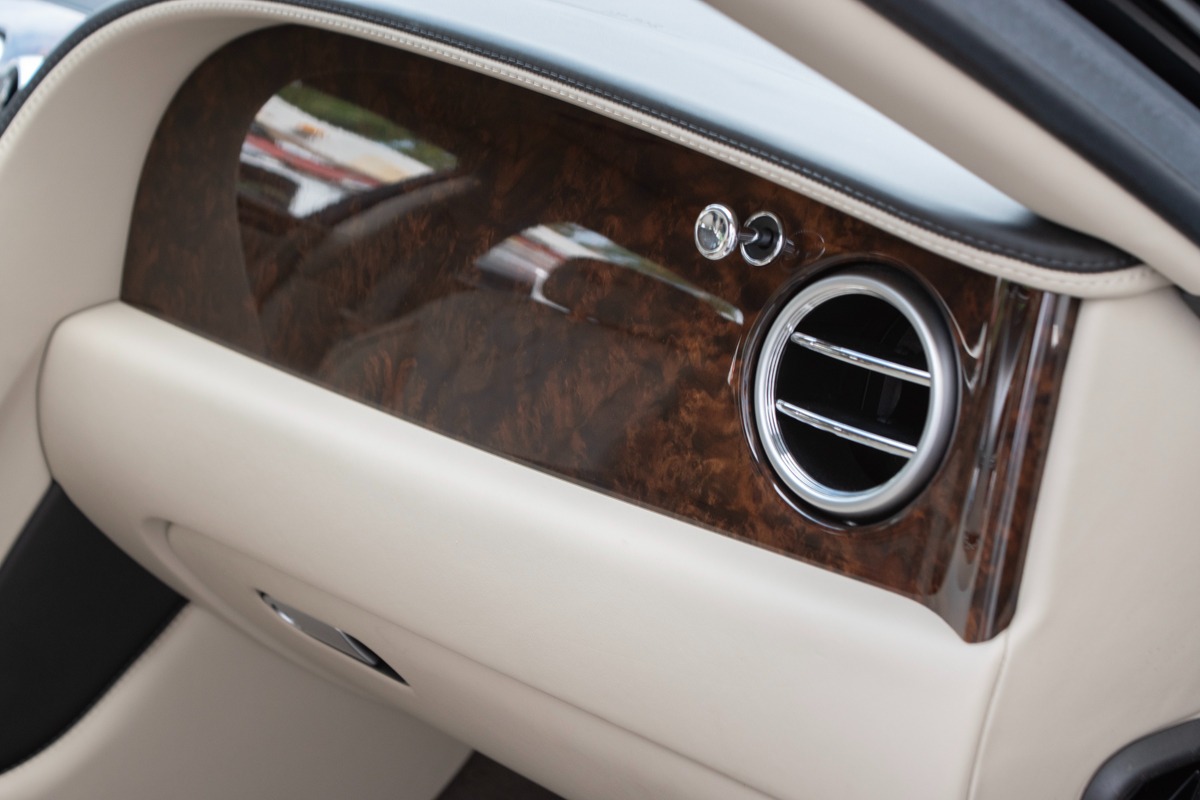 2015 Bentley Flying Spur Image 45