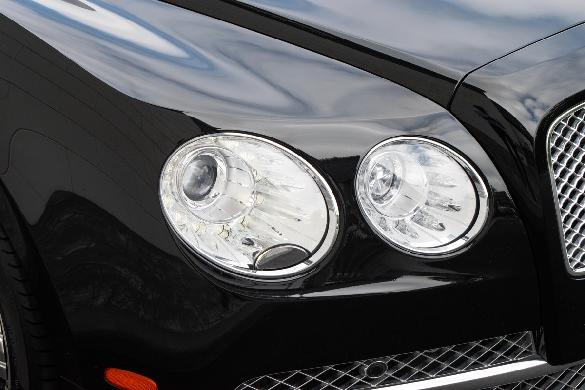 2015 Bentley Flying Spur Image 7