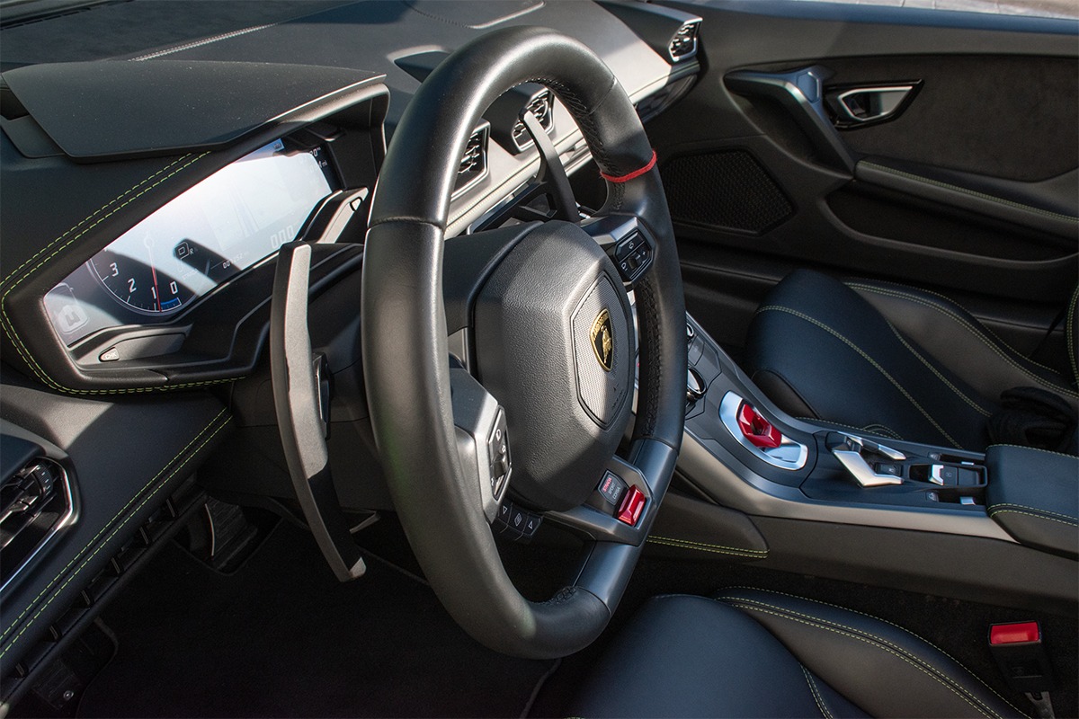 2019 Lamborghini Huracan Image 4