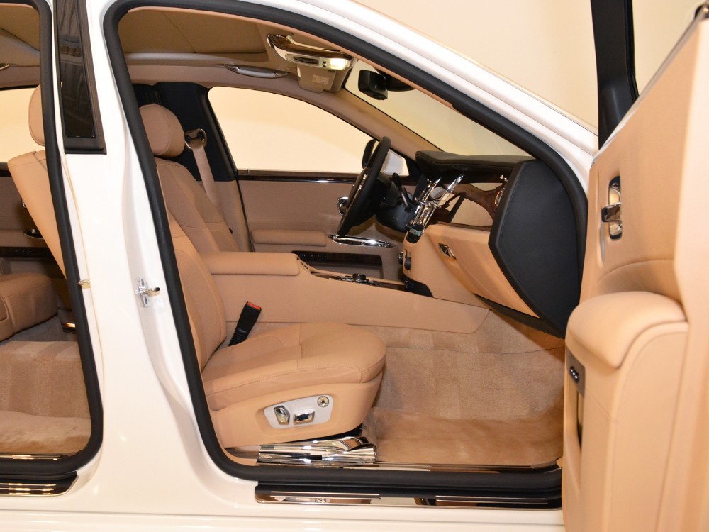 2012 Rolls-Royce Ghost EWB Image 17