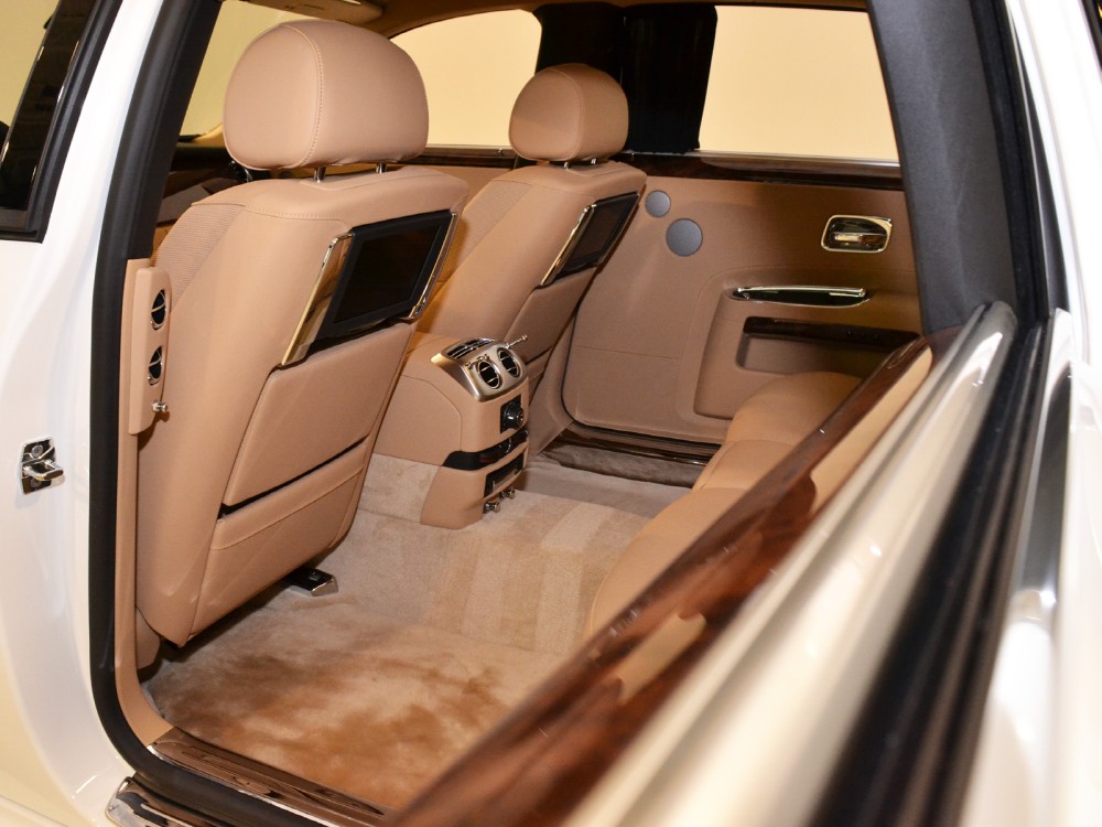 2012 Rolls-Royce Ghost EWB Image 19