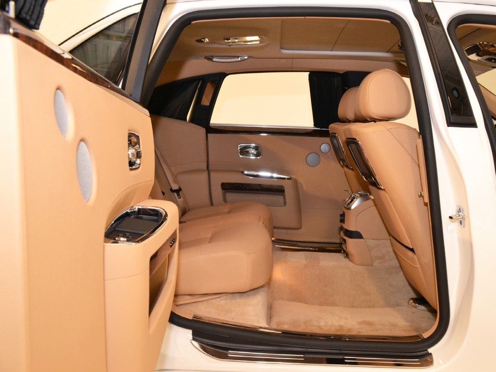 2012 Rolls-Royce Ghost EWB Image 21