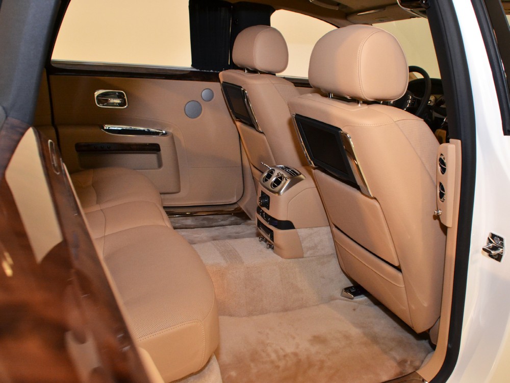 2012 Rolls-Royce Ghost EWB Image 22
