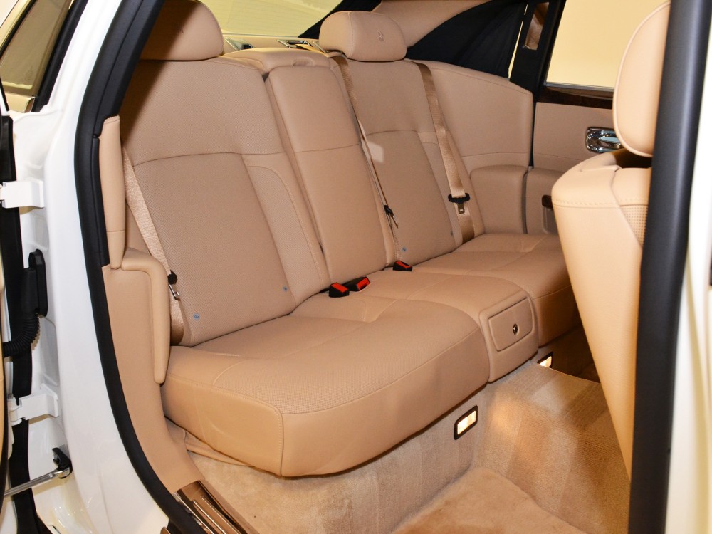 2012 Rolls-Royce Ghost EWB Image 23