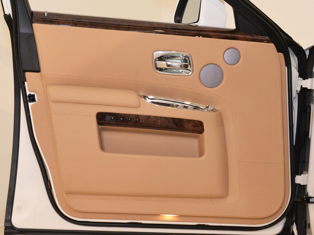 2012 Rolls-Royce Ghost EWB Image 24