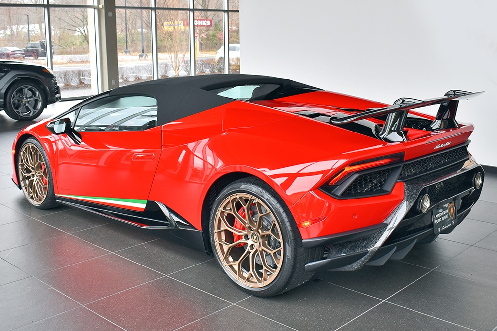 2019 Lamborghini Huracan Image 14