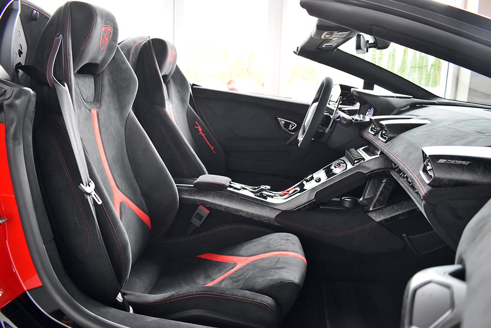 2019 Lamborghini Huracan Image 9