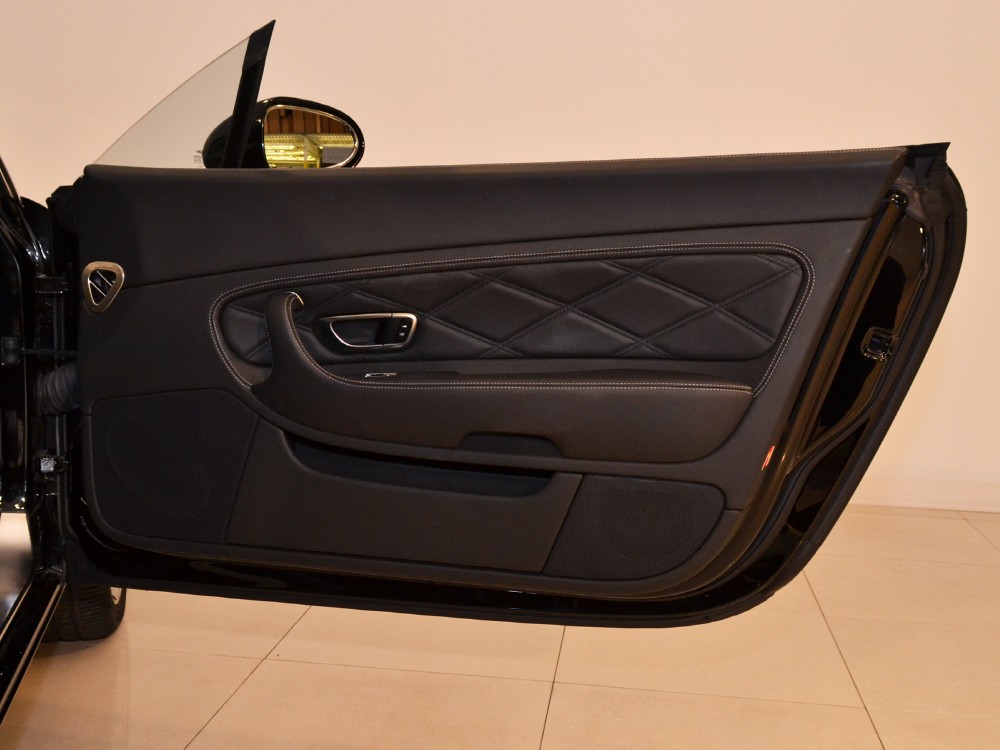 2007 Bentley Continental GT Image 19