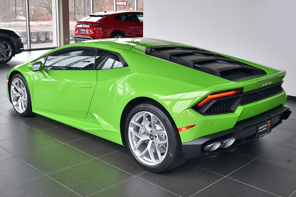 2019 Lamborghini Huracan Image 2