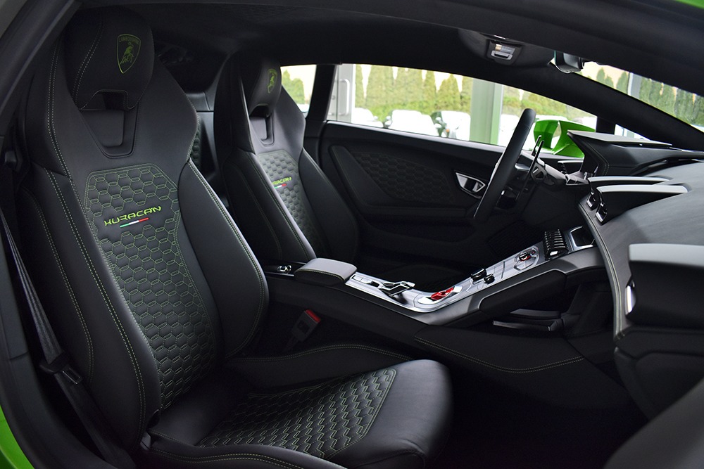 2019 Lamborghini Huracan Image 4