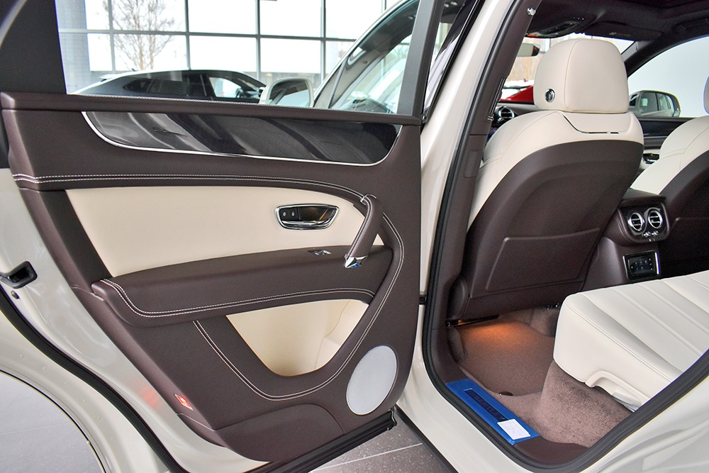 2019 Bentley Bentayga V8 Image 9