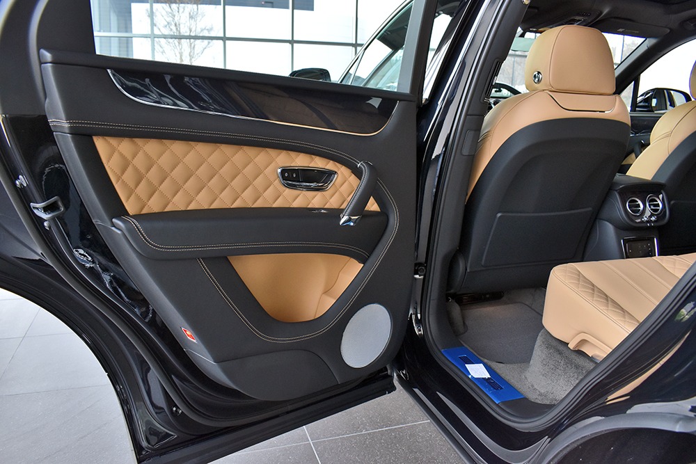 2019 Bentley Bentayga V8 Image 8
