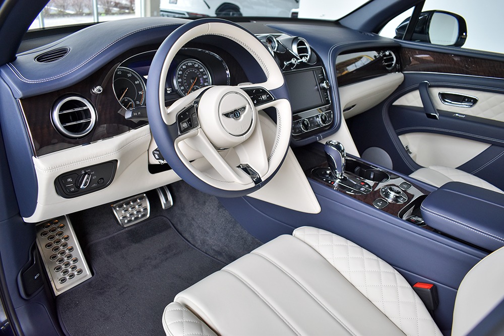 2019 Bentley Bentayga V8 Image 3