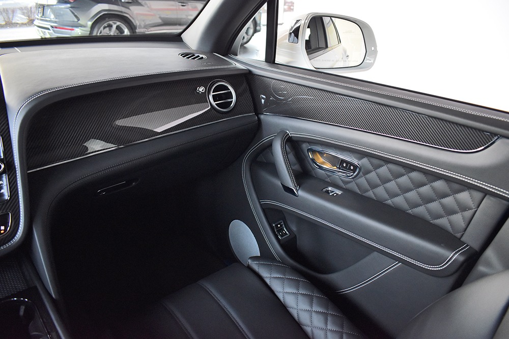 2019 Bentley Bentayga V8 Image 9