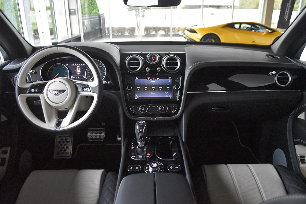 2019 Bentley Bentayga V8 Image 7