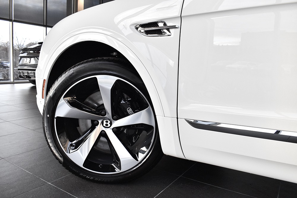 2019 Bentley Bentayga V8 Image 12