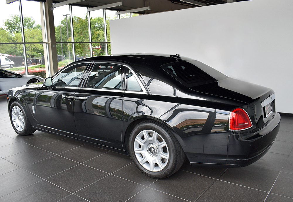 2012 Rolls-Royce Ghost Image 2