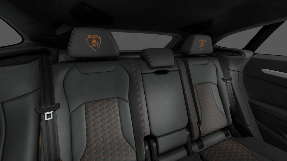 2019 Lamborghini Urus Image 8
