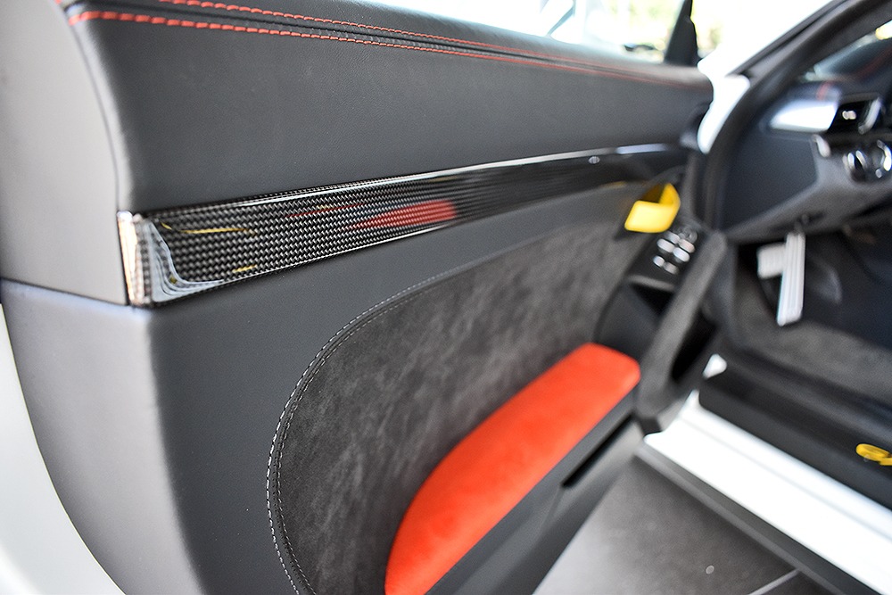 2016 Porsche 911 Image 6