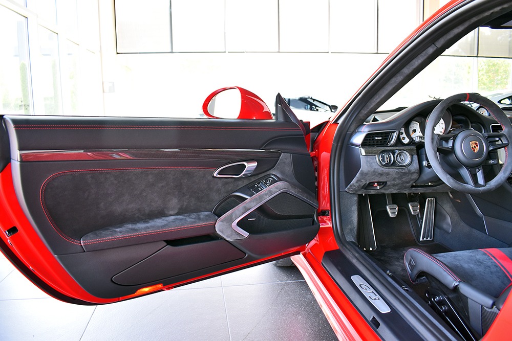 2018 Porsche 911 Image 7