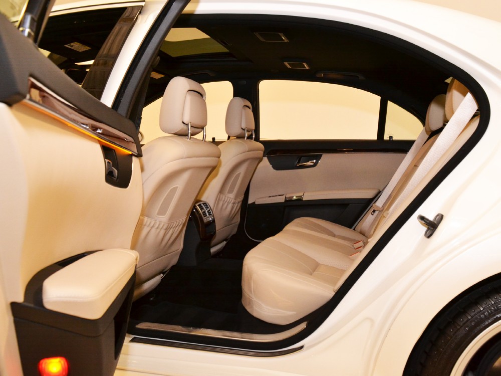 2009 Mercedes-Benz S550 Image 17