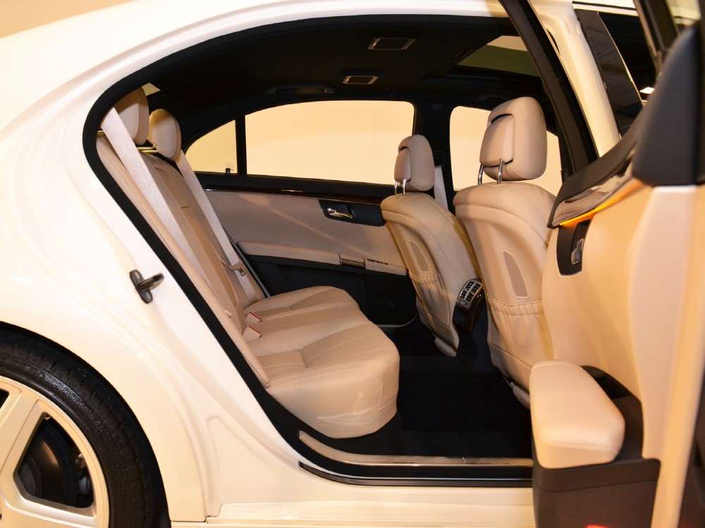 2009 Mercedes-Benz S550 Image 20