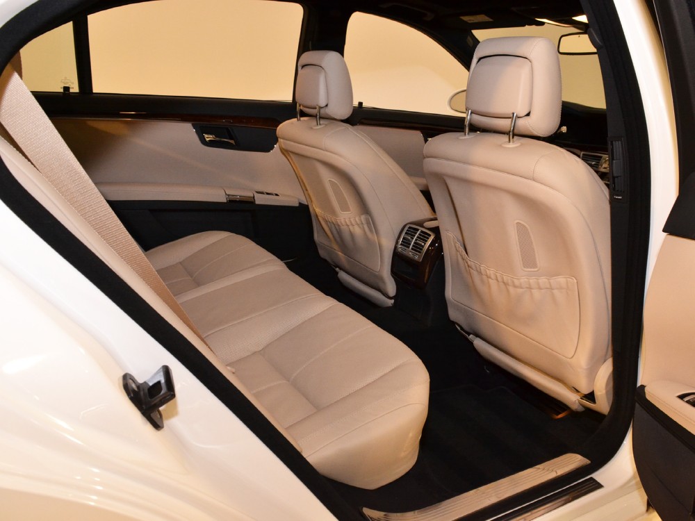 2009 Mercedes-Benz S550 Image 21