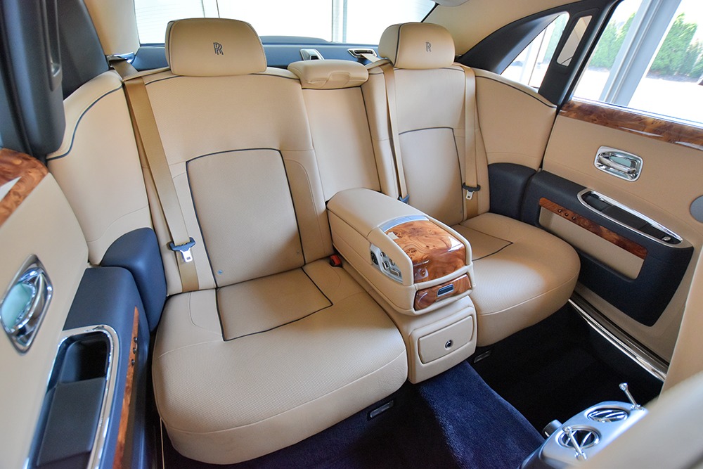 2013 Rolls-Royce Ghost Image 11