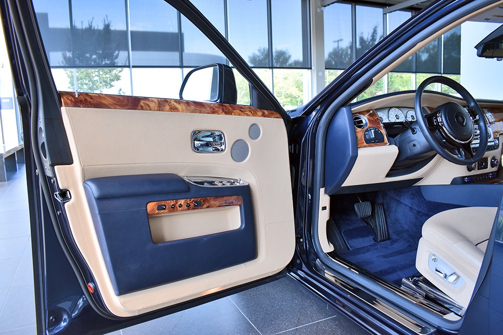 2013 Rolls-Royce Ghost Image 5