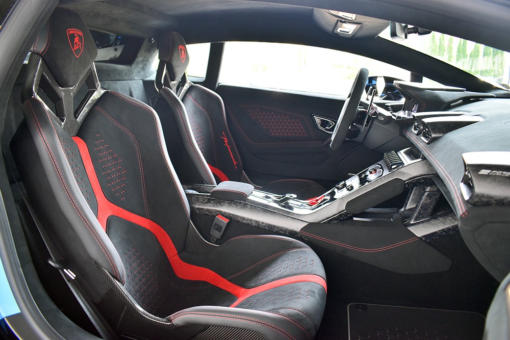 2018 Lamborghini Huracan Image 10