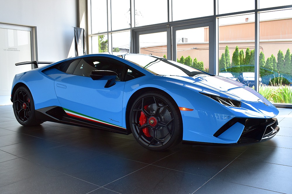 2018 Lamborghini Huracan Image 2