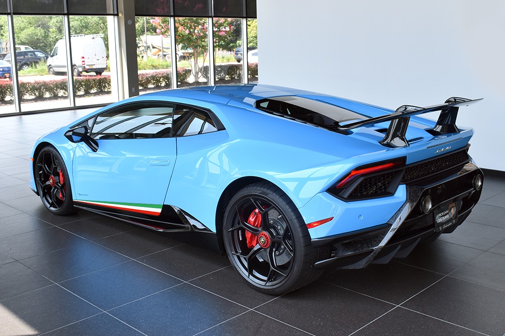 2018 Lamborghini Huracan Image 4