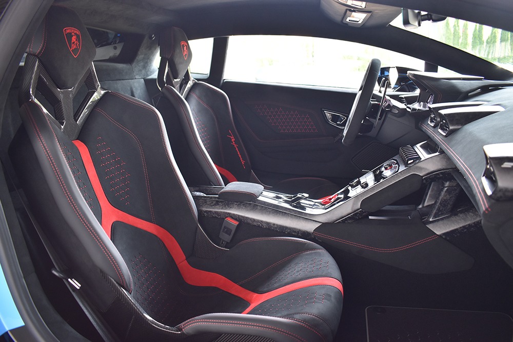 2018 Lamborghini Huracan Image 8