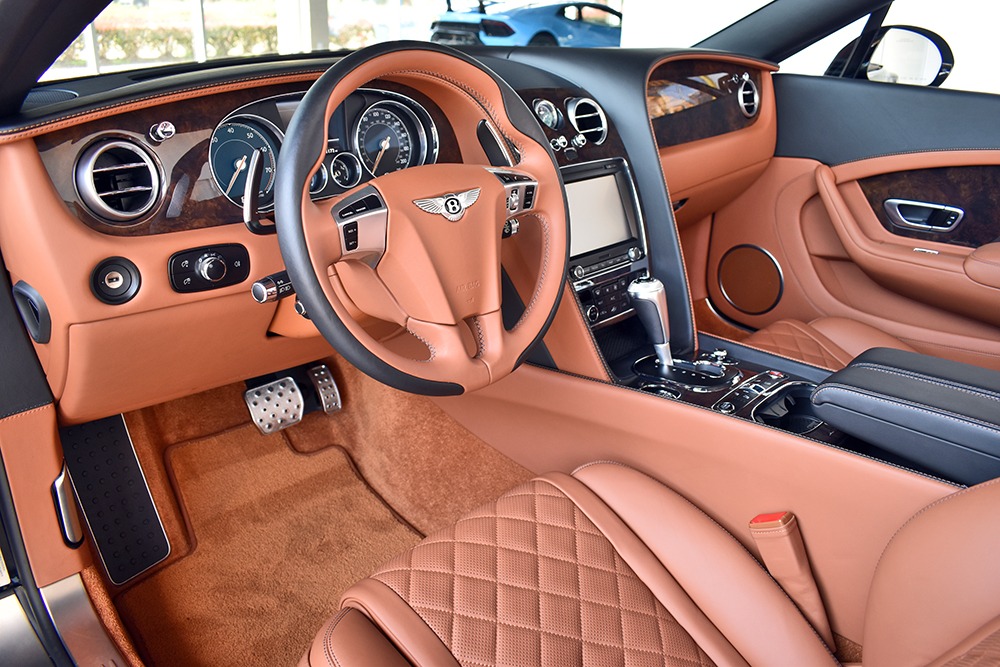 2017 Bentley Continental GT V8 Convertible Image 3