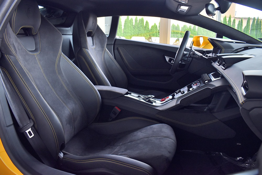 2017 Lamborghini Huracan Image 4