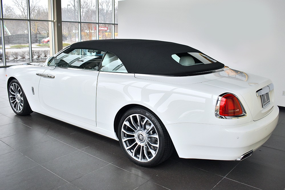 2019 Rolls-Royce Dawn Image 14