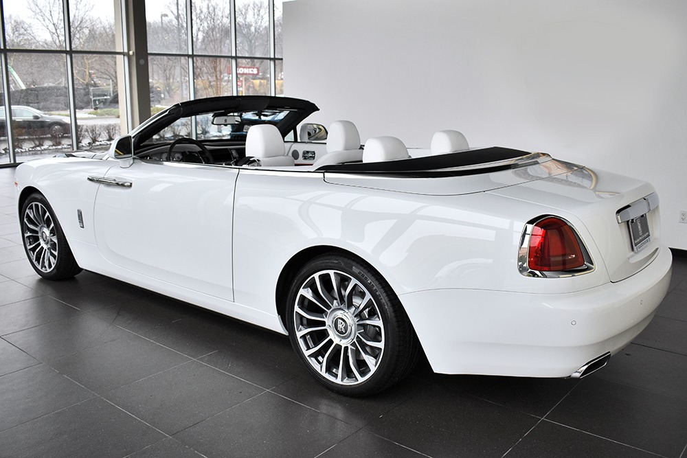 2019 Rolls-Royce Dawn Image 3