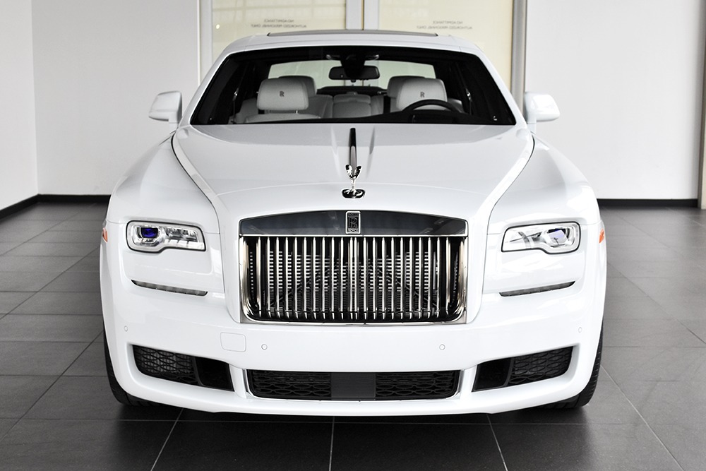 2019 Rolls-Royce Ghost Series II Image 12
