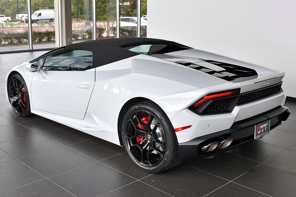 2018 Lamborghini Huracan Image 13