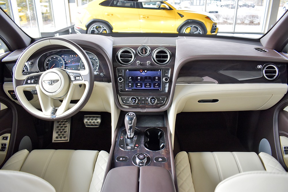 2019 Bentley Bentayga V8 Image 7