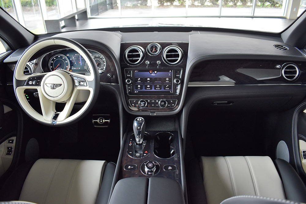 2019 Bentley Bentayga V8 Image 9