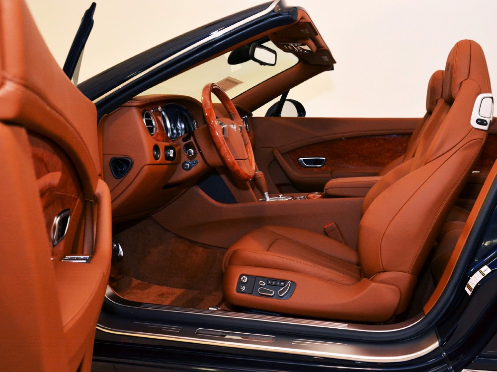 2012 Bentley Continental GT Convertible Image 21