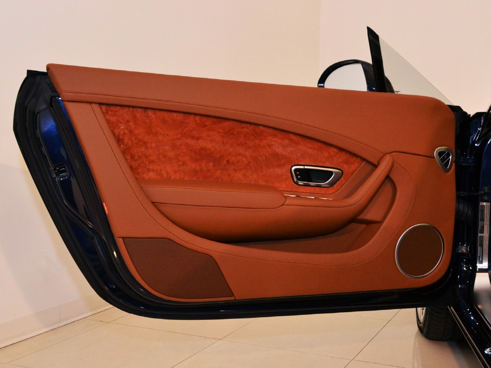 2012 Bentley Continental GT Convertible Image 26