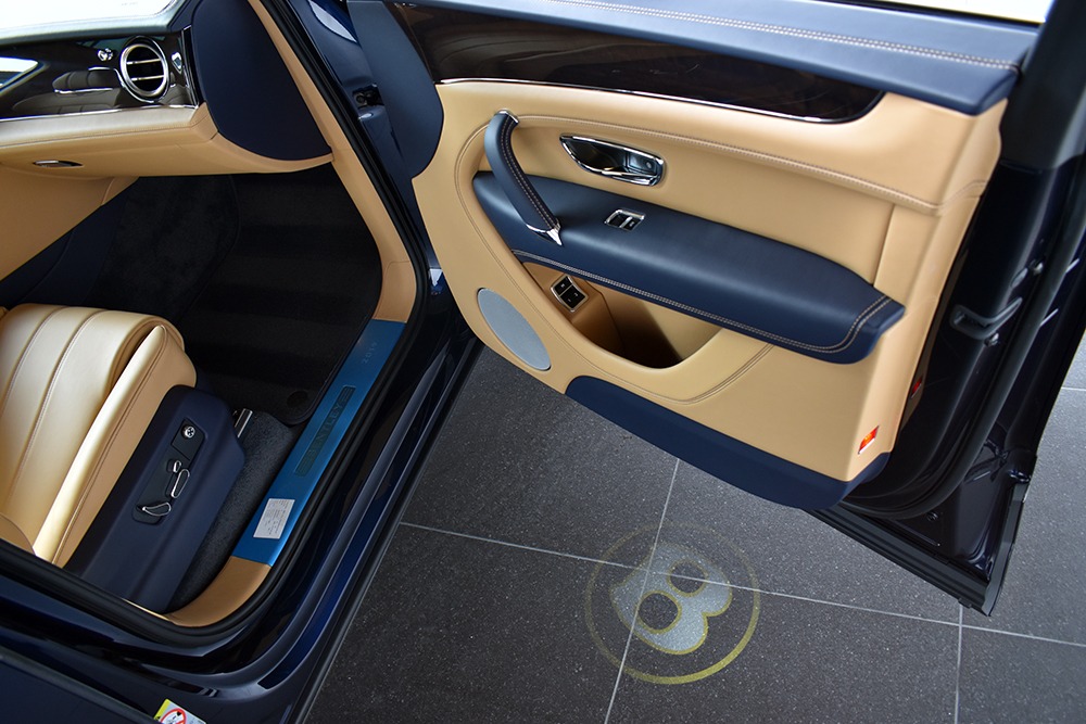 2019 Bentley Bentayga V8 Image 10