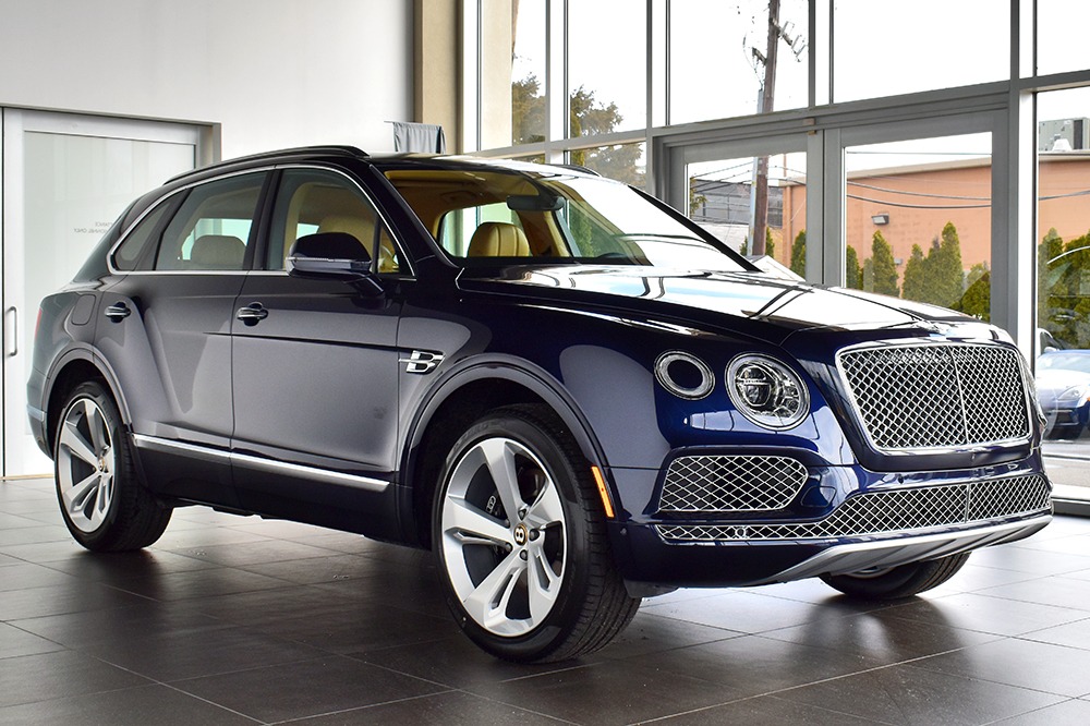 2019 Bentley Bentayga V8 Image 1